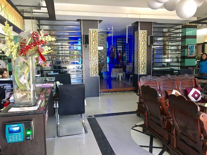 Oyo 159 San Remigio Pensionne Suites Cebu Buitenkant foto